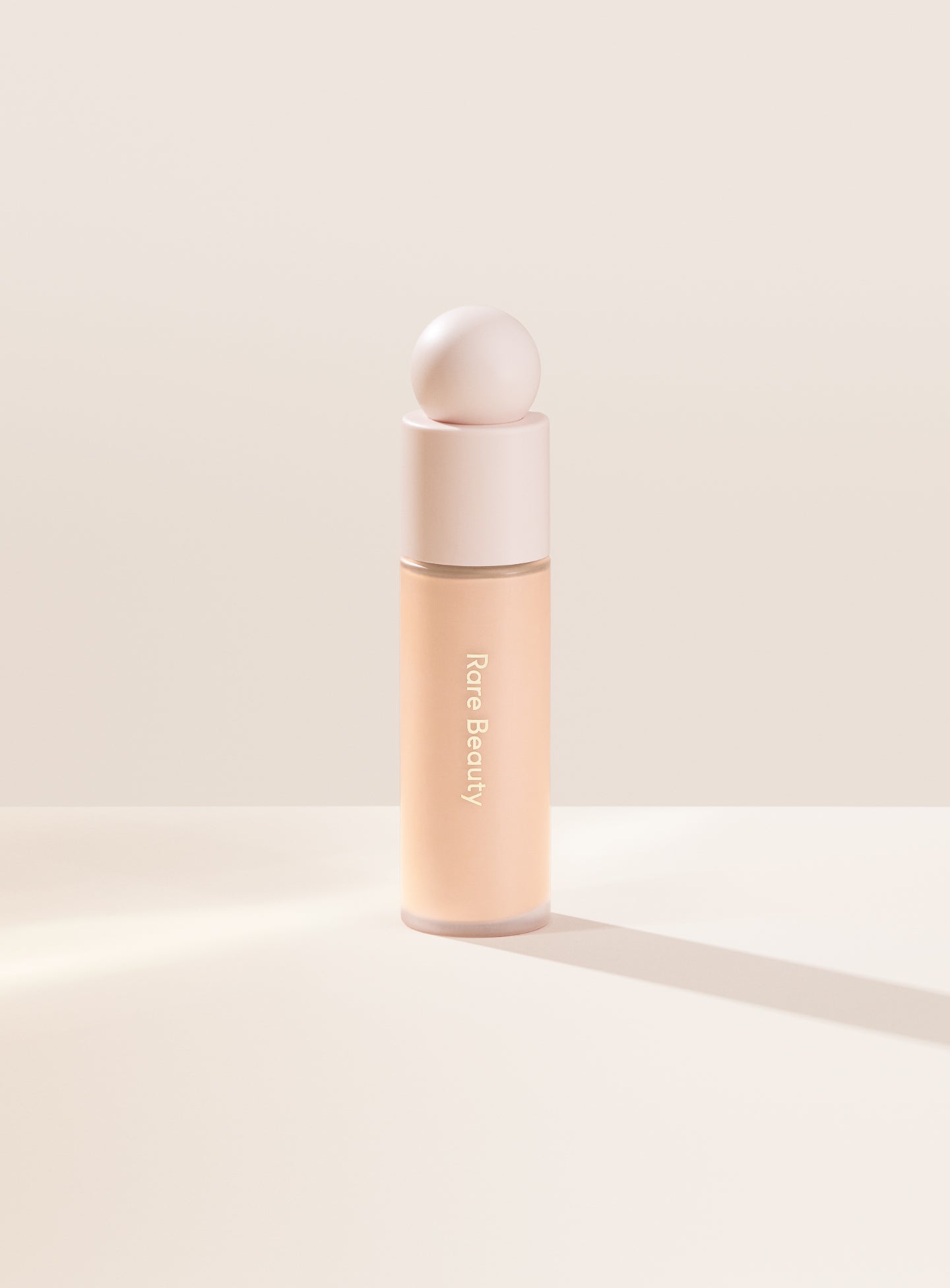 Liquid Touch Weightless Foundation - Image 3
