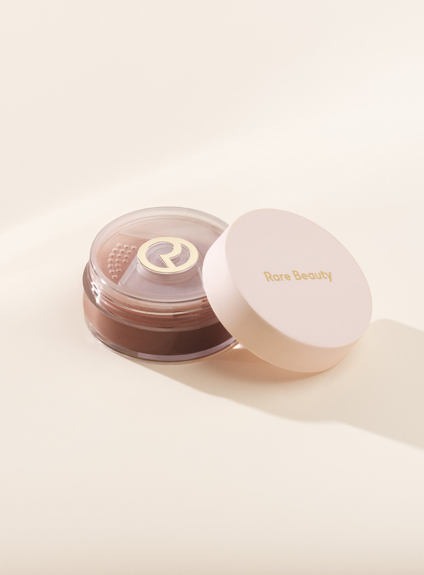 Always an Optimist Soft Radiance Setting Powder - Image 5