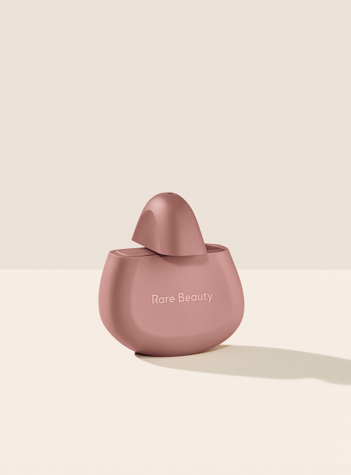 Find Comfort Hydrating Hand Cream - Image 2